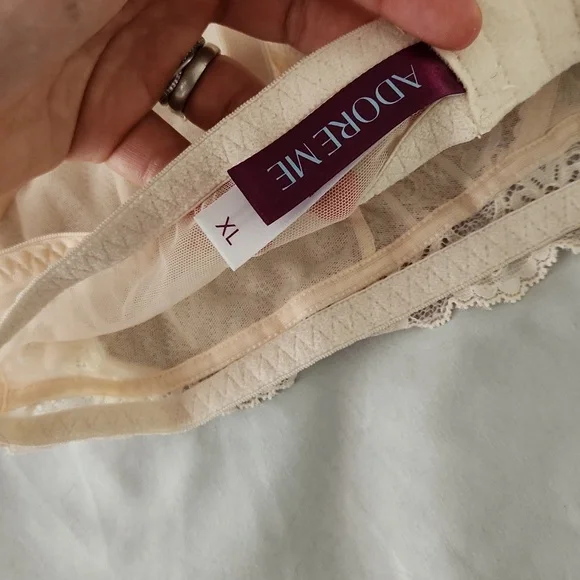Adore Me Cream Lace Bralette Intimates - Picture 4 of 4
